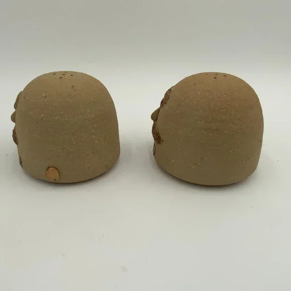 1981 Signed Marion Schlauch Salt & Pepper Shakers Stoneware Men with Mustaches - Picture 7 of 9